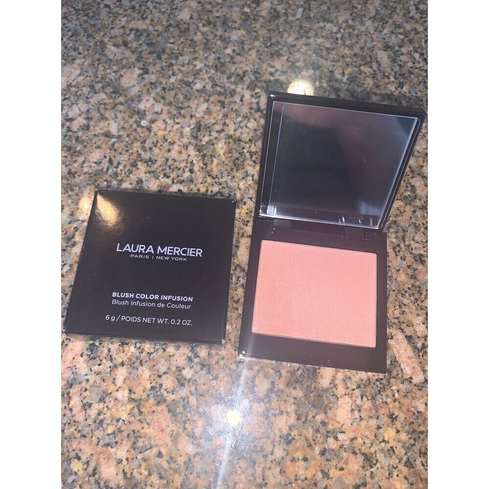 Laura mercier blush fresco NIB